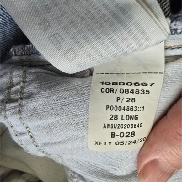 Abercrombie & Fitch High Rise Mom Jeans size 28/6 - Picture 11 of 11